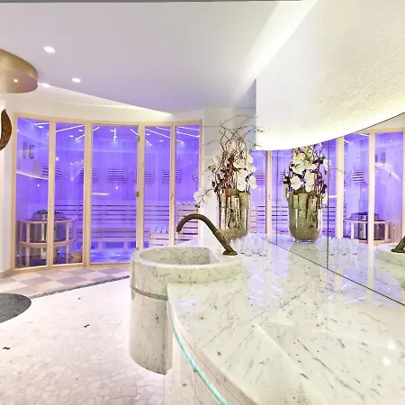 Mondi Resort-1 By Interhome Апартаменты *